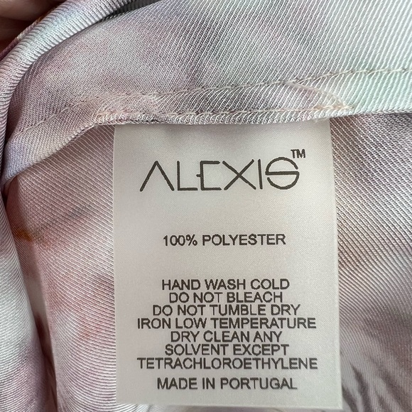 Alexis Lucine Mixed Print Wrap Mini Dress Size Medium Rose Tie Dye Multi - Picture 5 of 8